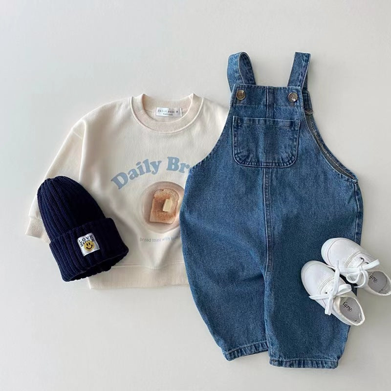 Pantalones Vaqueros con Tirantes Bebé — Primavera y Otoño