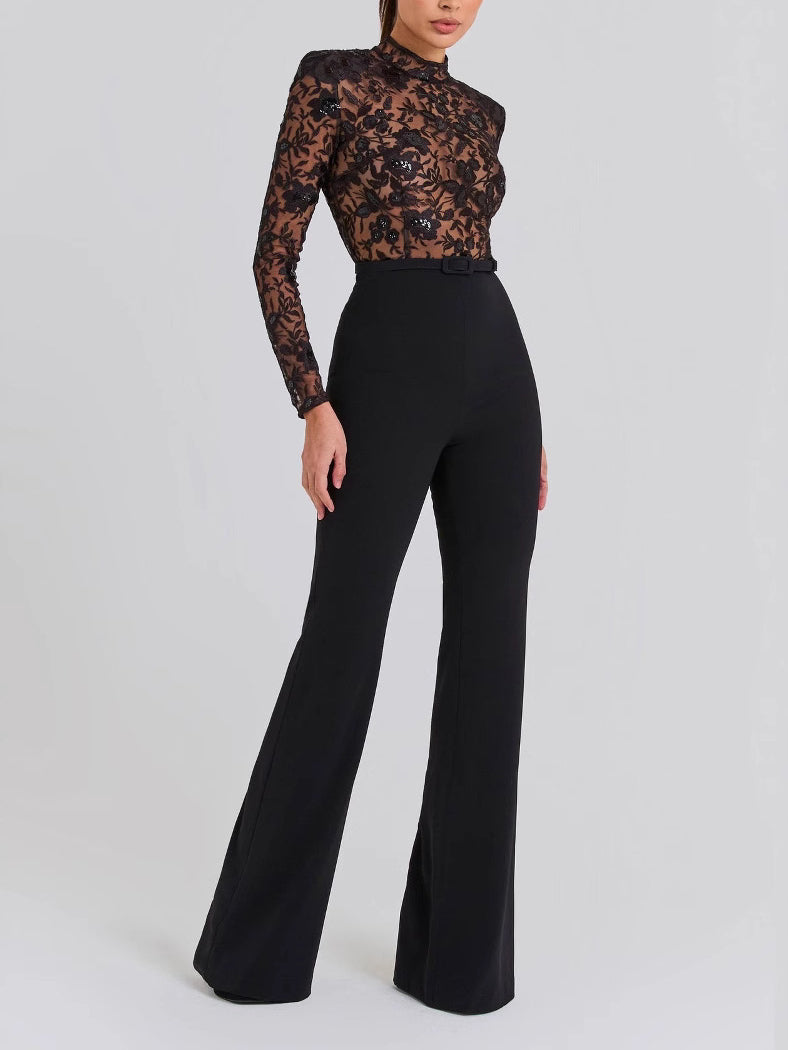 Mono negro transparente de encaje con mangas largas y pantalón.
