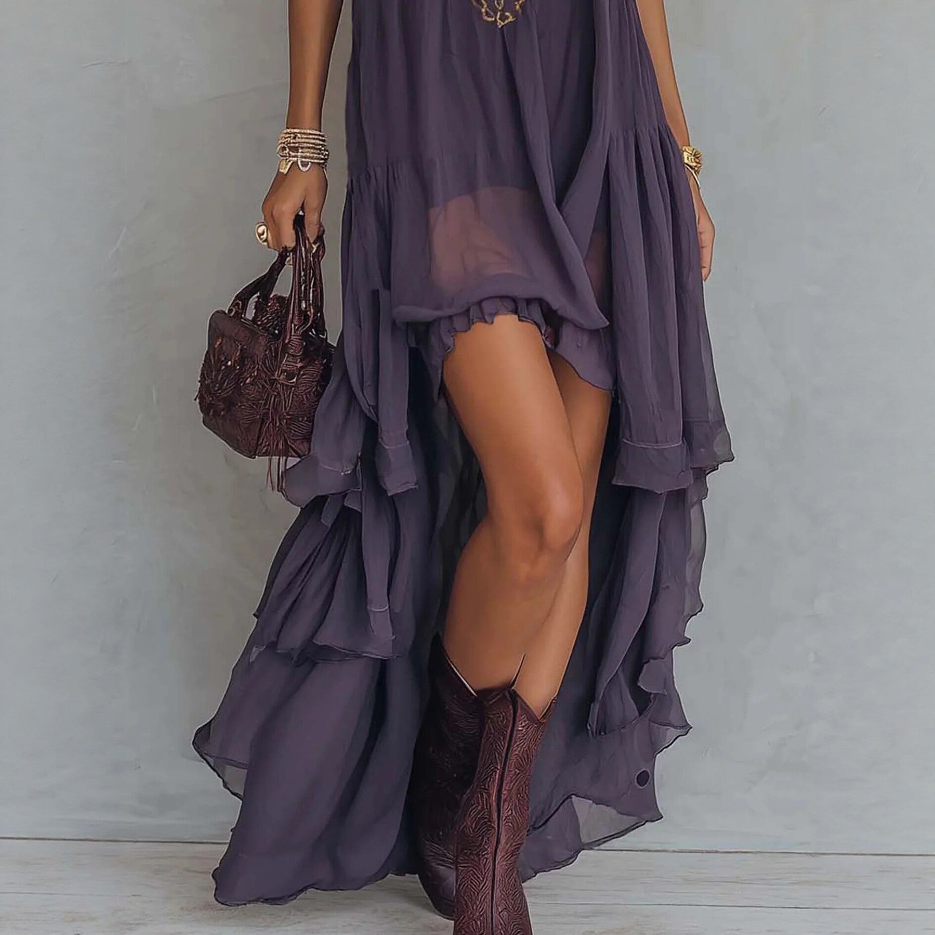 Vestido Maxi sin Mangas con Cuello Alto y Bordado Morado