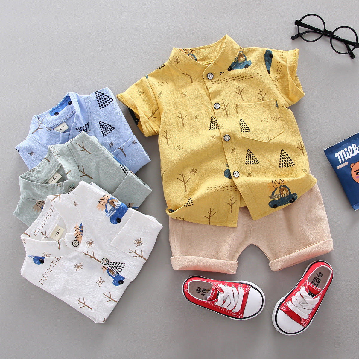 CHILDREN'S OUTFIT