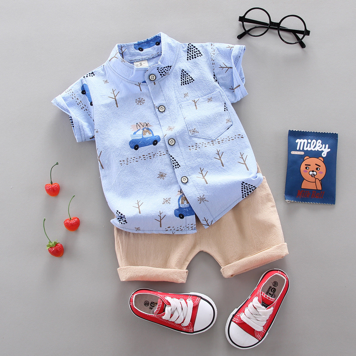 CHILDREN'S OUTFIT