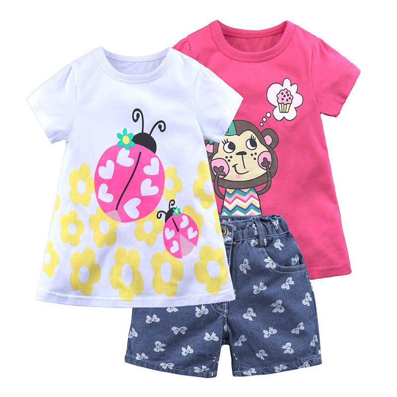 Girl's dress with suspender skirt, made of cotton and linen.