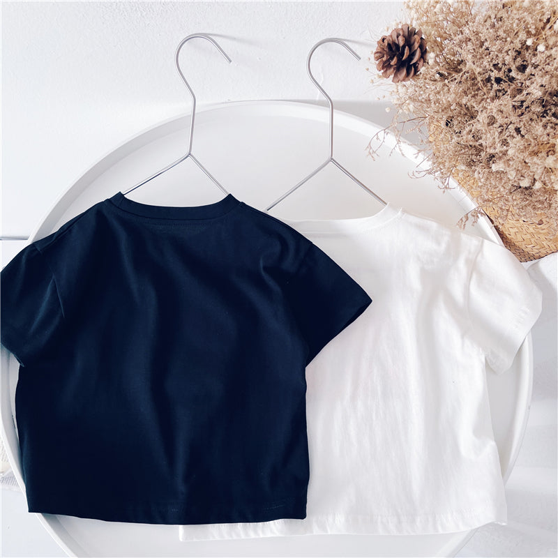 Camiseta con Estampado de Cara Sonriente para Niño — Alegre y Divertida