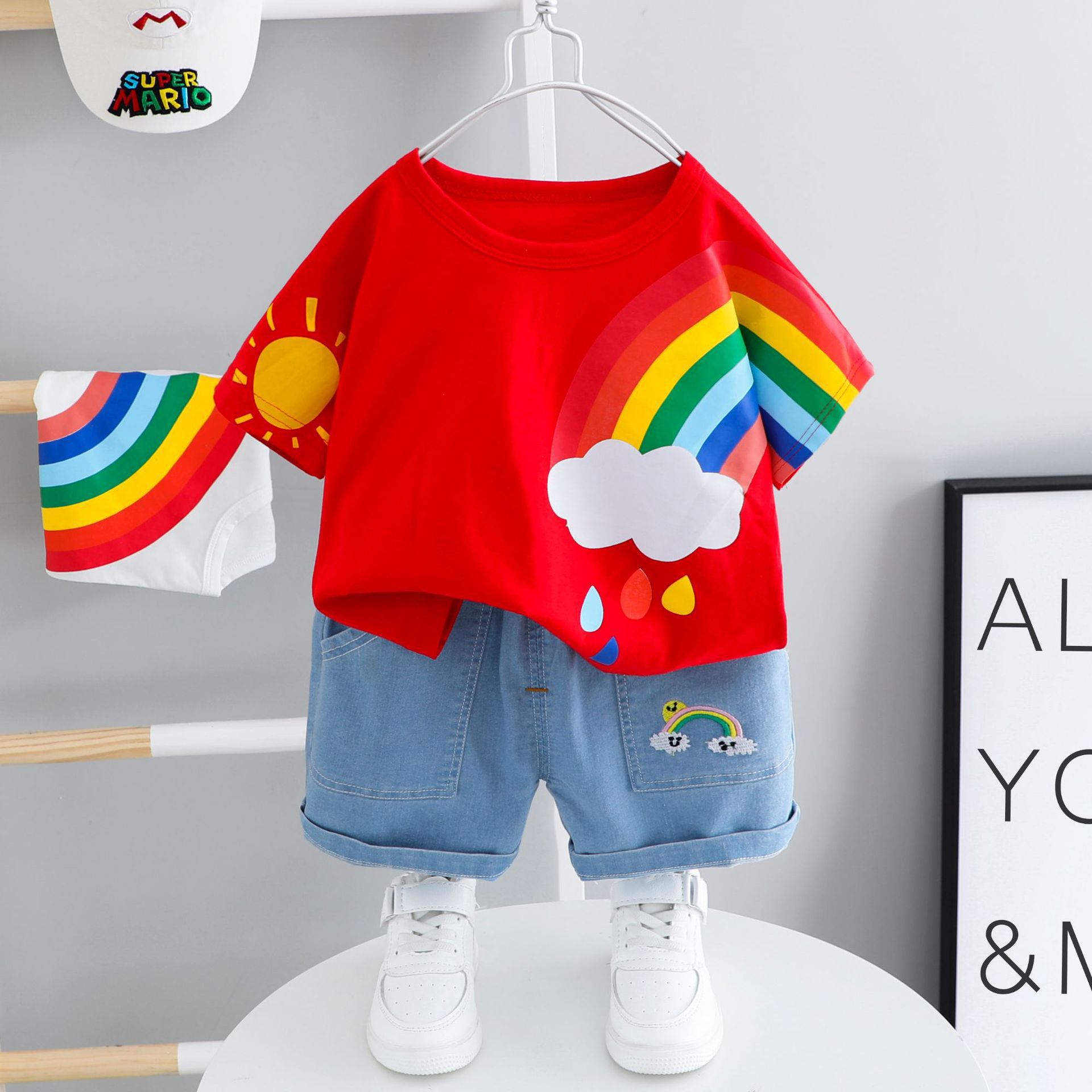 Conjunto para Niño con Estampado — Camiseta y Pantalón Corto Bebé