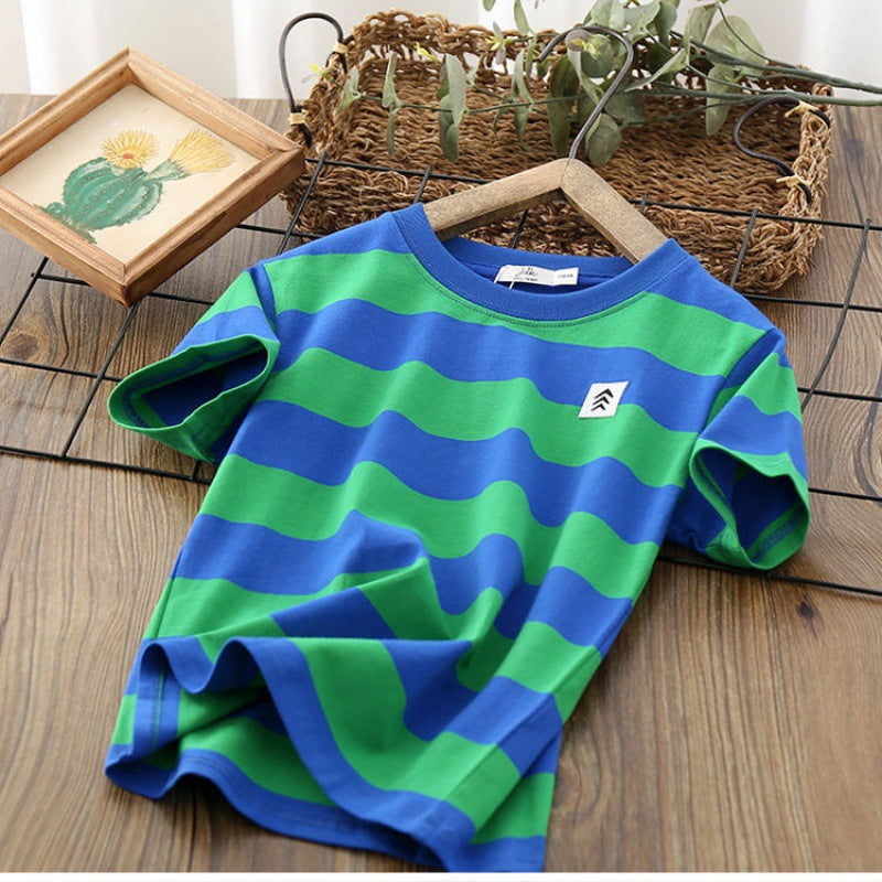 Camisa de Niño de Manga Corta Fina a Rayas — Algodón Verano
