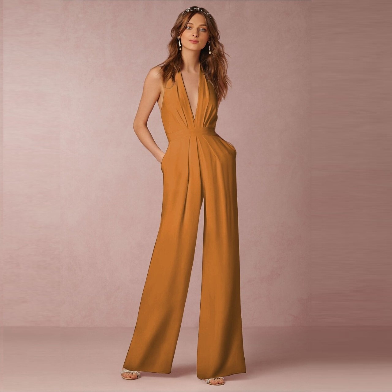 Mono sin mangas con escote halter