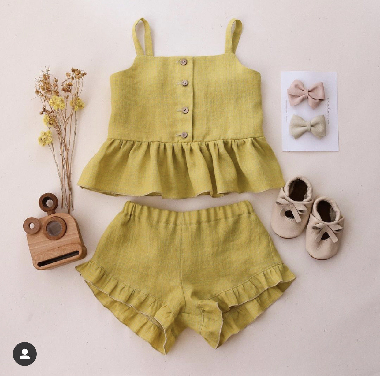 Conjunto de vestir elegante para niña