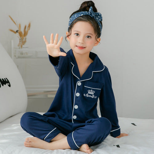 Pijamas de Seda con Estampado para Niñas — Suaves y Frescos