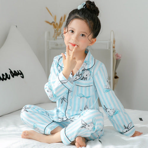 Pijamas de Seda con Estampado para Niñas — Suaves y Frescos