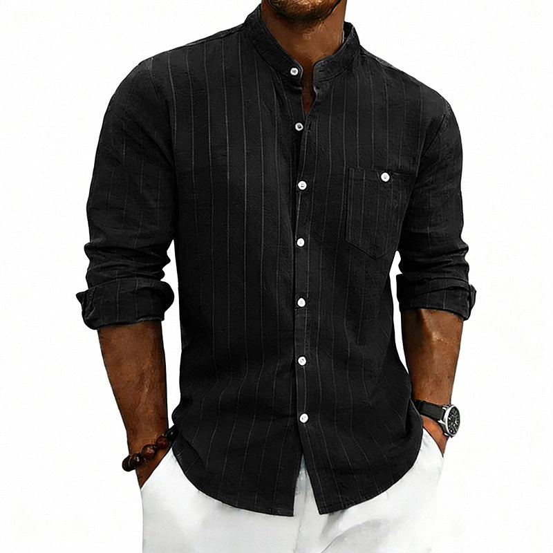 Camisa informal de manga larga con cuello alto y estampado jacquard de lino a rayas, corte holgado.