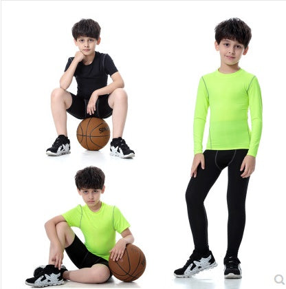 CHILDREN'S SPORTSWEAR
