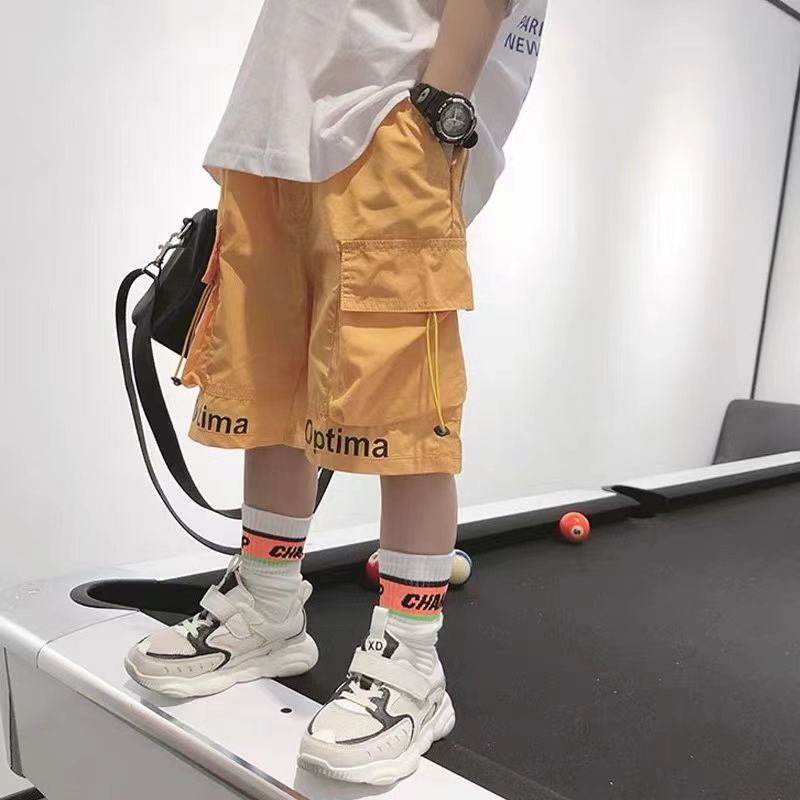 Pantalones Cortos de Moda para Niños — Estilo Cargo Coreano