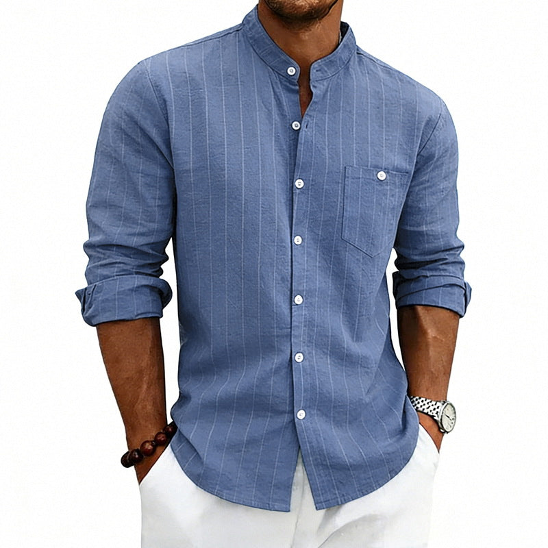 Camisa informal de manga larga con cuello alto y estampado jacquard de lino a rayas, corte holgado.