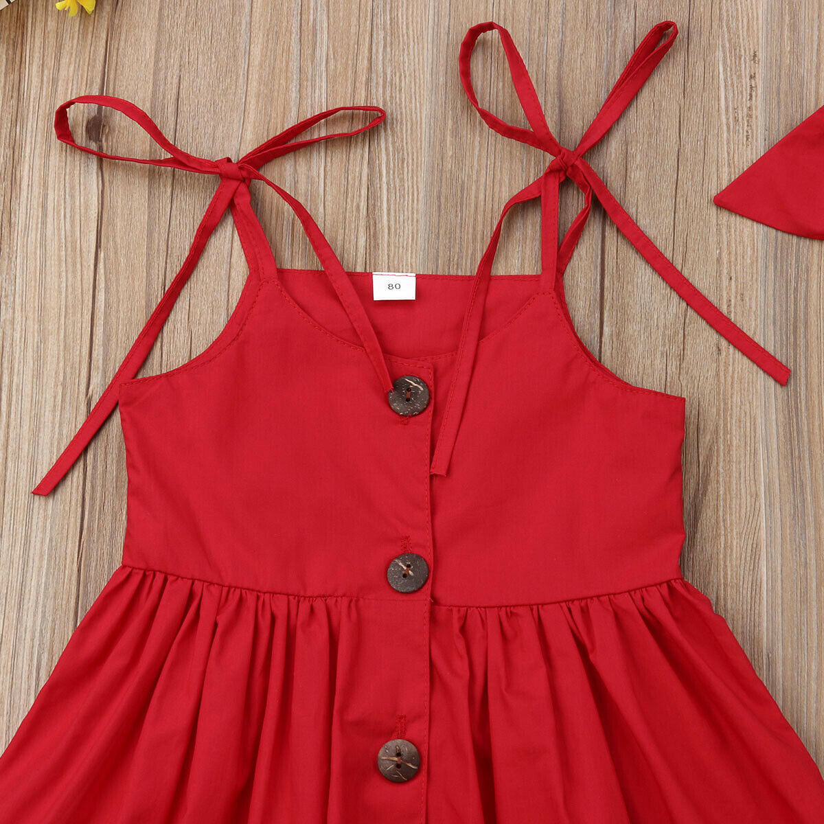 Conjunto de Dos Piezas para Niña — Vestido de Tirantes y Tocado a Juego