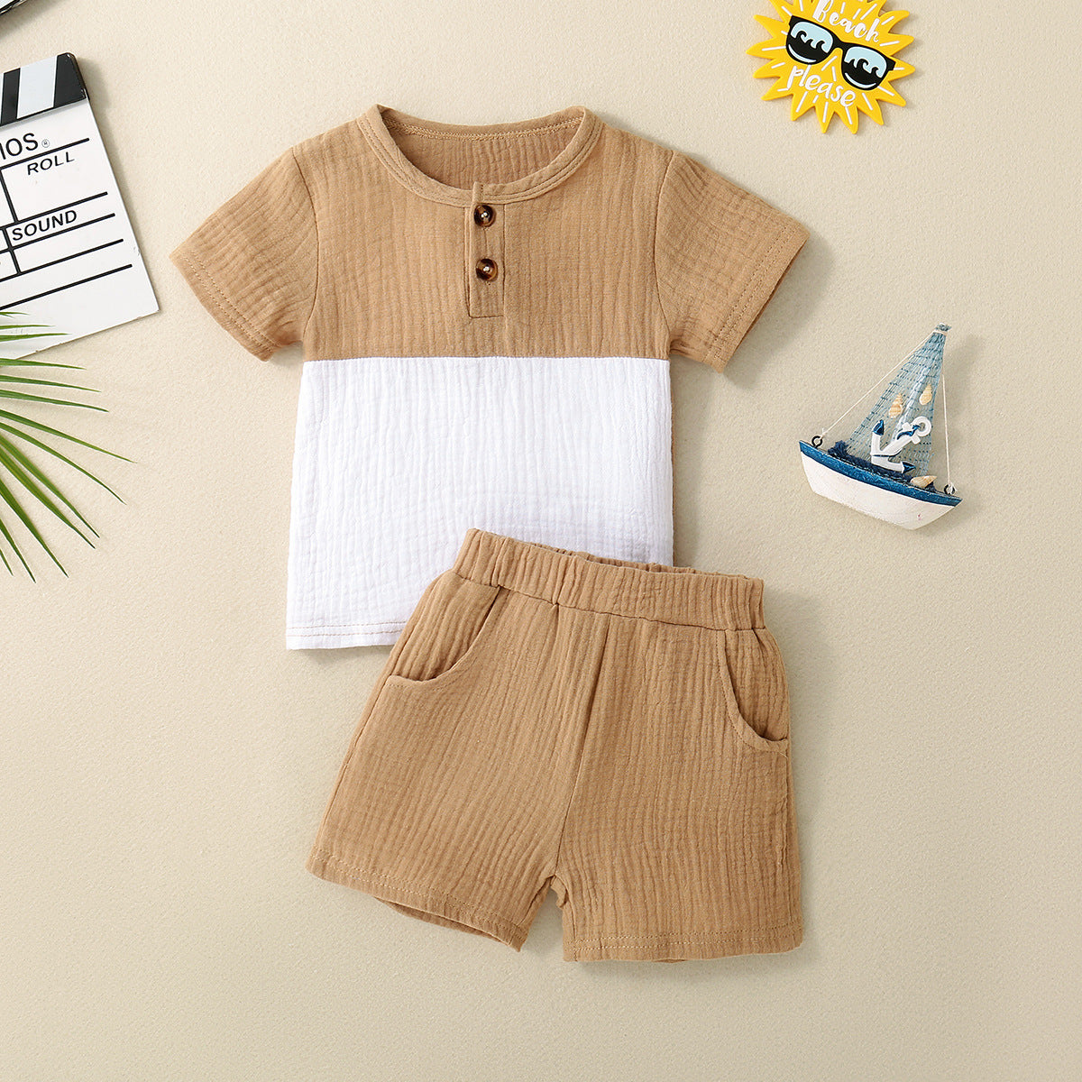 Conjunto de Camiseta y Pantalón Corto de Vestir para Niño — Elegante y Cómodo