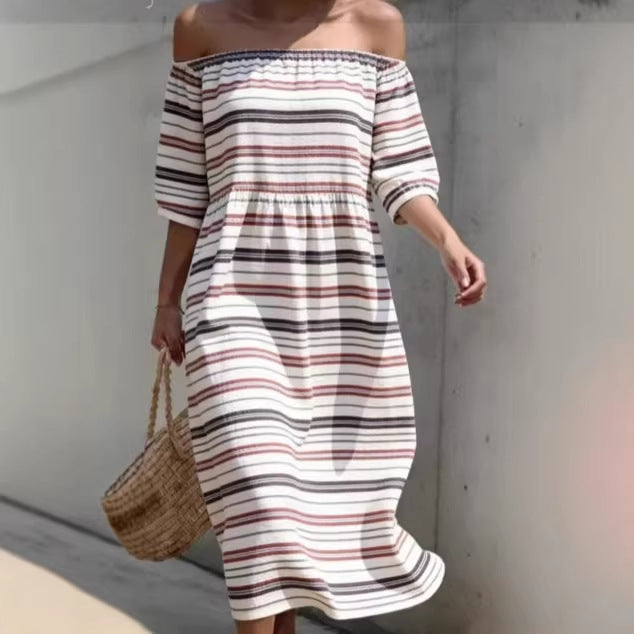 Vestido informal manga corta holgado plisado con hombros descubiertos