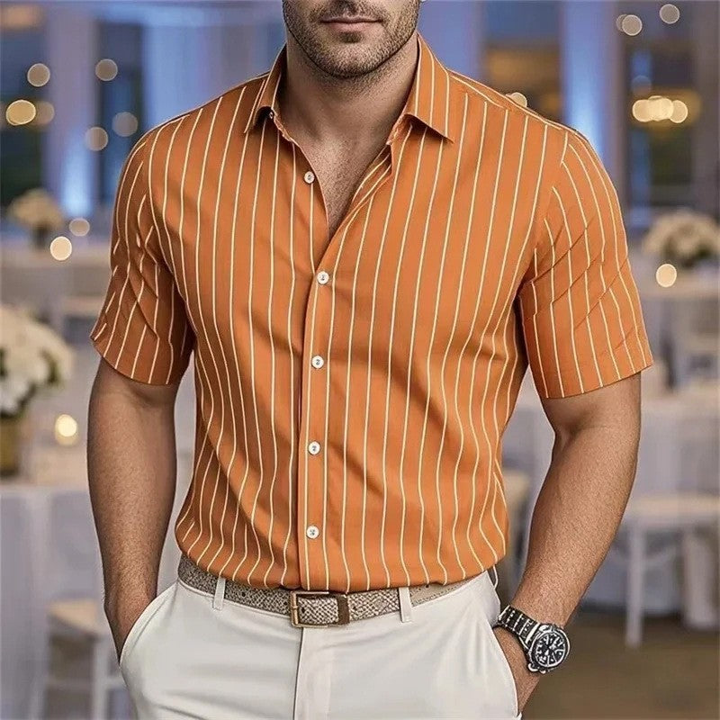 Camisa de manga corta a rayas estampada para hombre