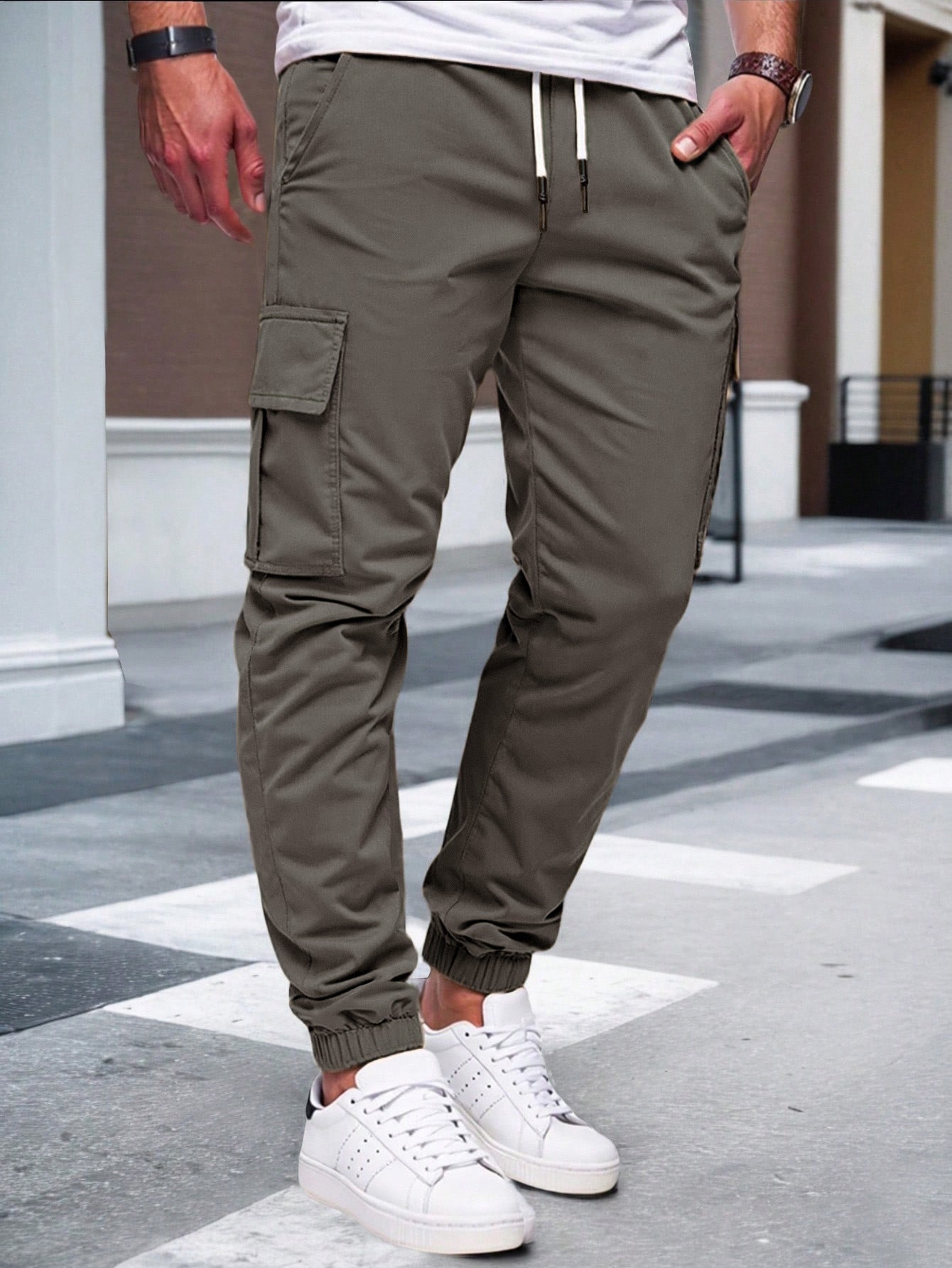 Pantalón de Hombre con Puño Elástico y Cordón Ajustable