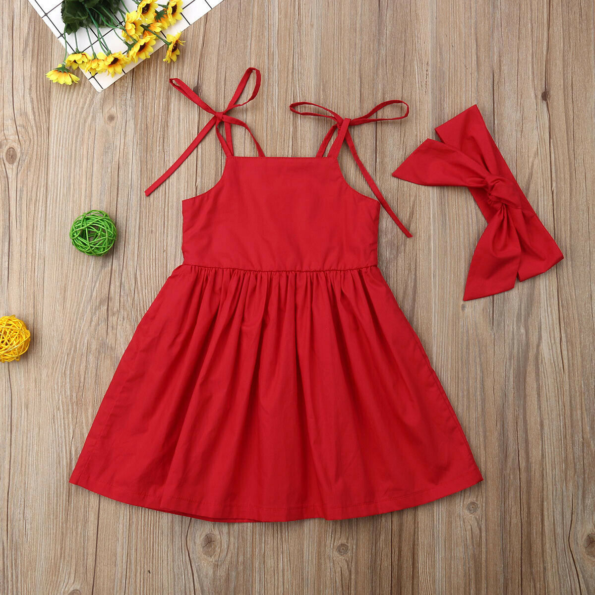 Conjunto de Dos Piezas para Niña — Vestido de Tirantes y Tocado a Juego