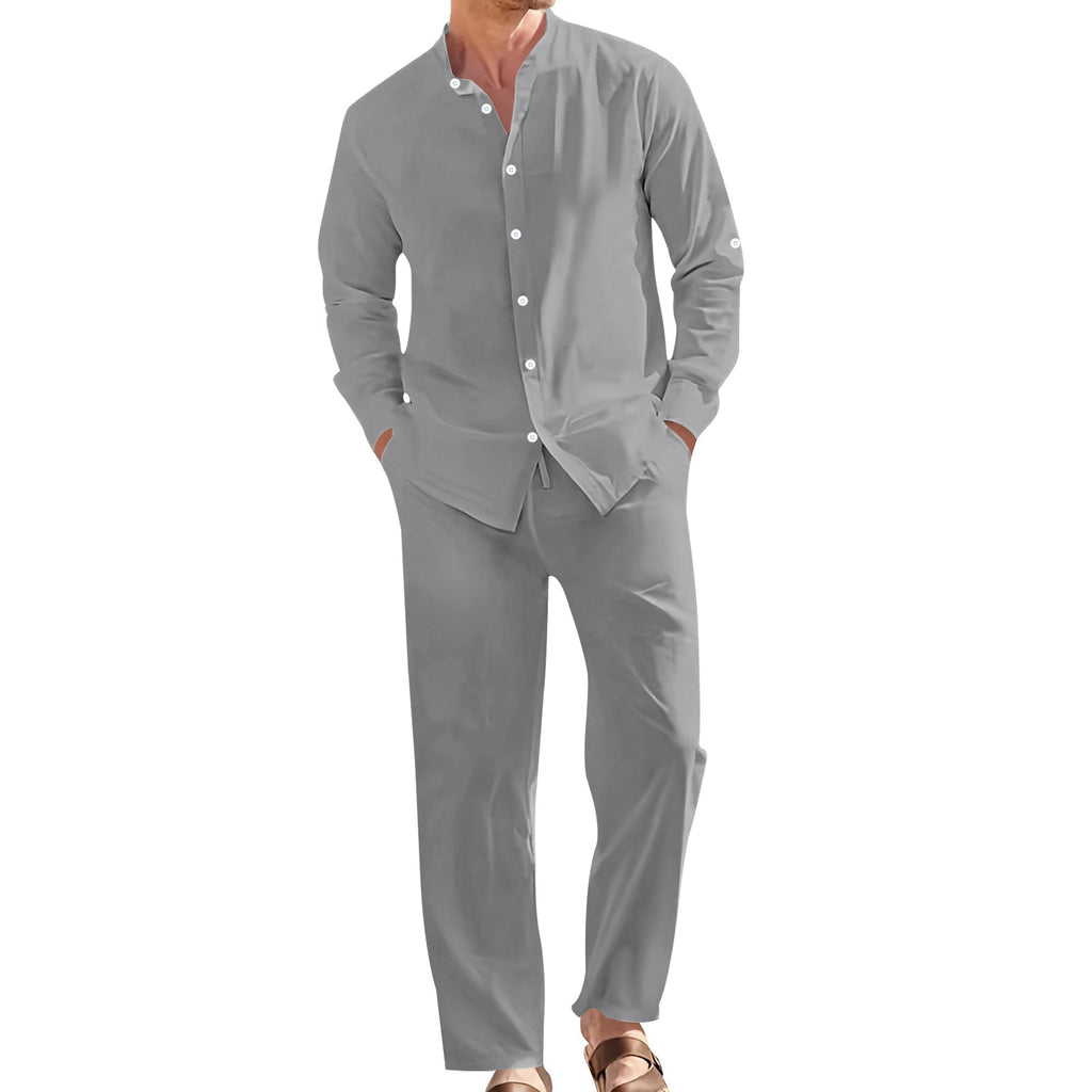 Conjunto de camisa informal de lino con cuello alto y pantalón holgado para hombre.