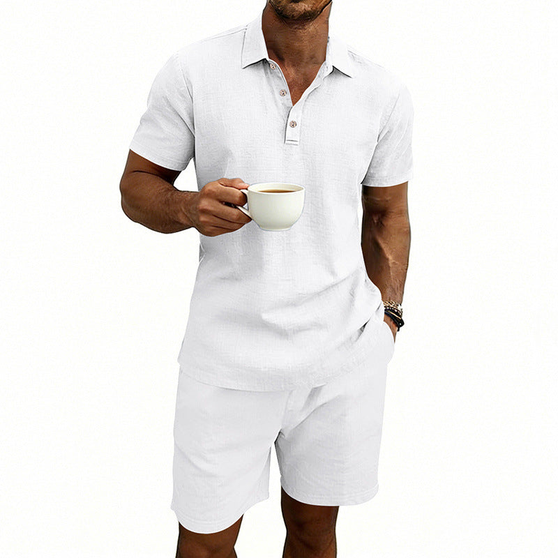 Conjunto informal de lino para hombre con pantalón corto de manga corta.