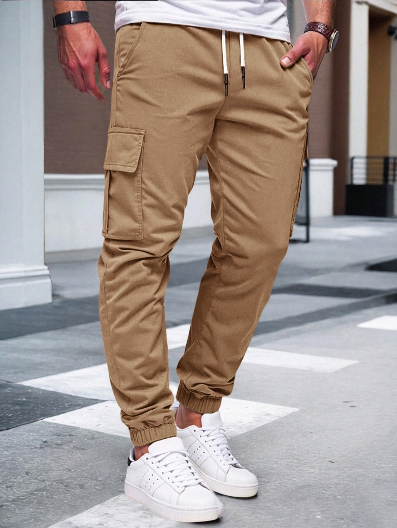 Pantalón de Hombre con Puño Elástico y Cordón Ajustable