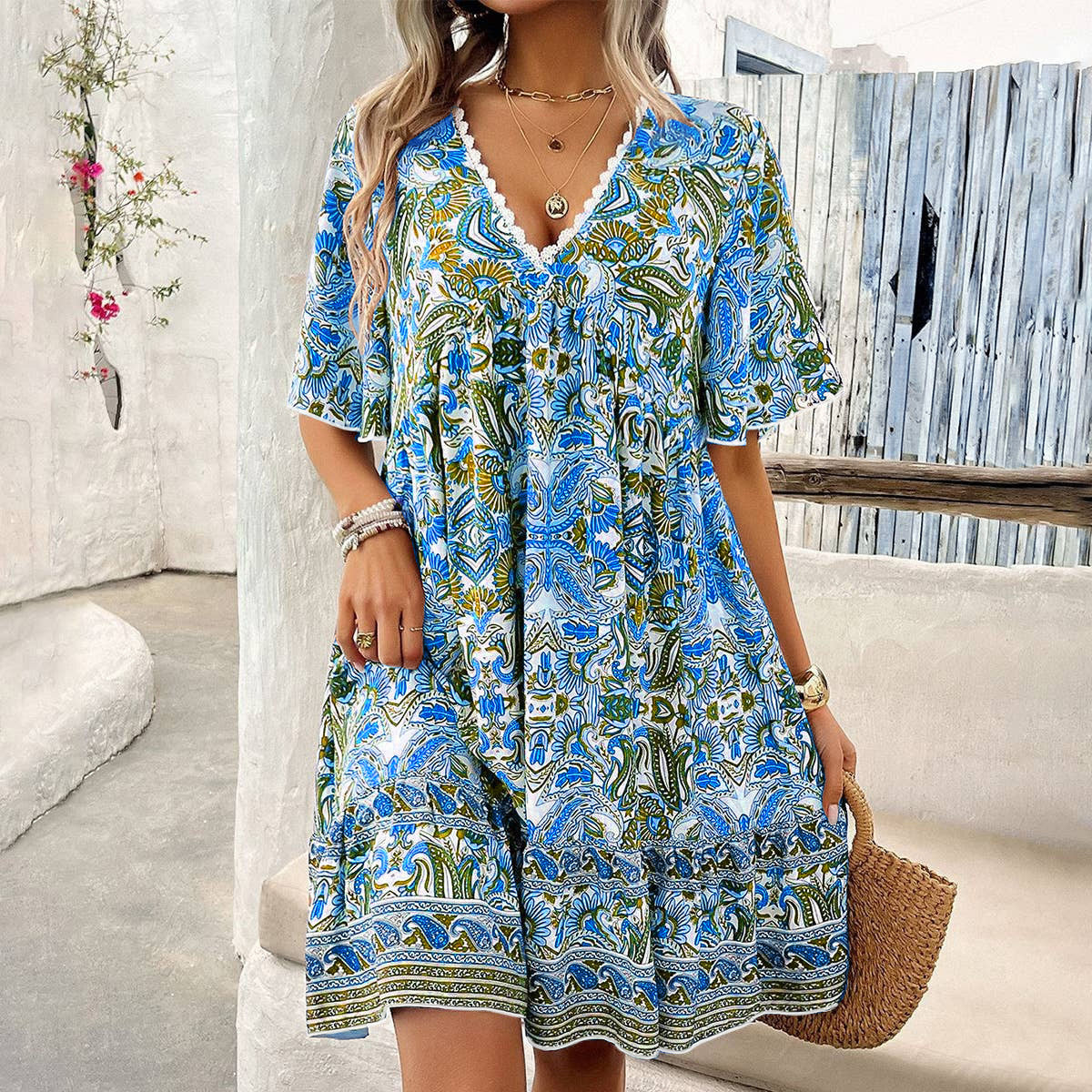 Vestido de manga corta estampado con escote en V, nueva colección de primavera.