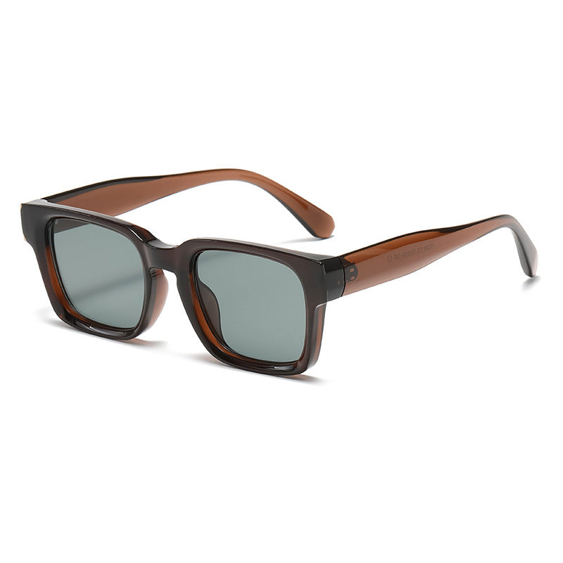 Gafas de sol versátiles, minimalistas y de estilo retro para hombre y mujer.