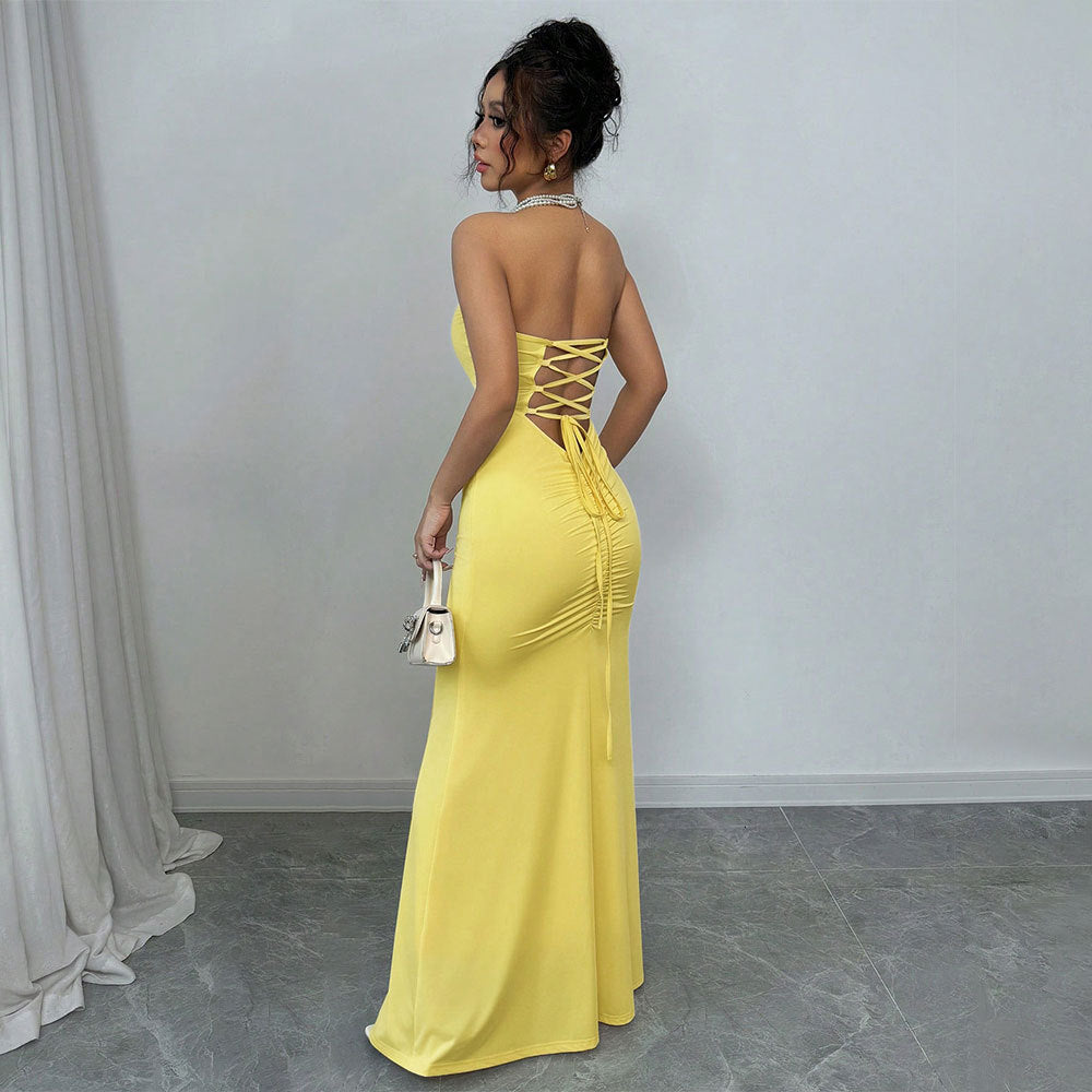 Vestido ajustado sin tirantes ni espalda de estilo vendaje, a la moda.
