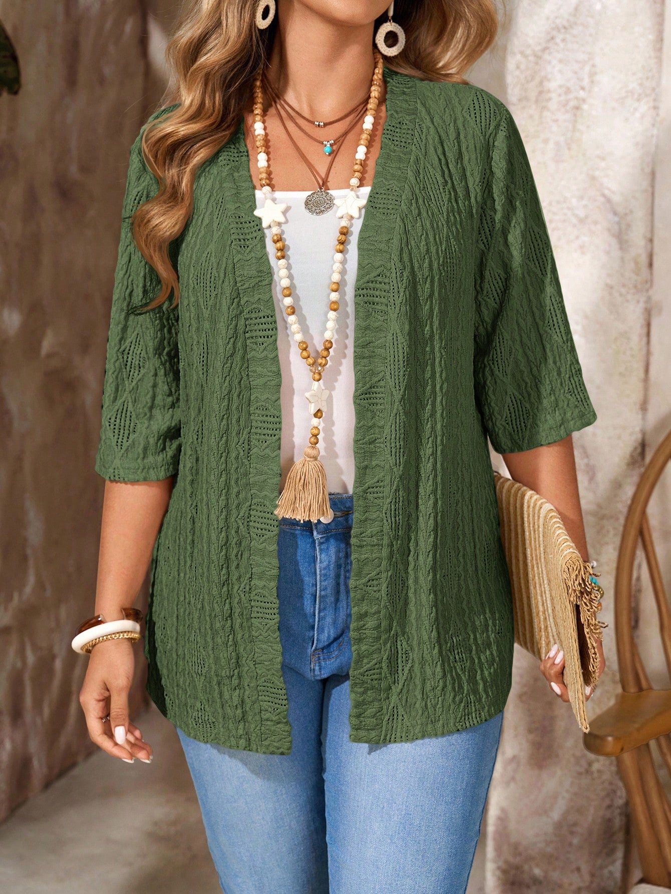 Cárdigan informal de talla grande para mujer con diseño calado y top liso.