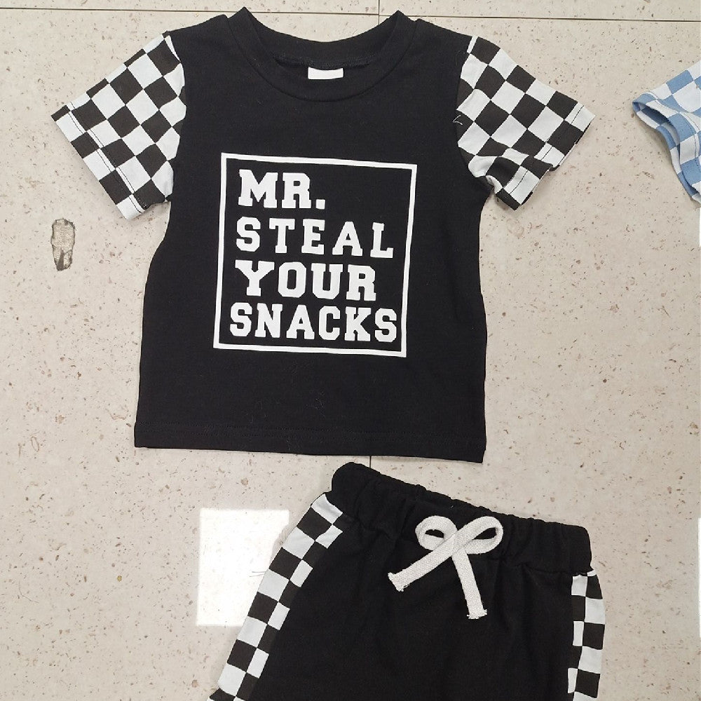 Conjunto Infantil de Manga Corta con Estampado de Letras — Moderno y Cómodo