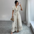 Vestido Maxi Paisley con Cintura Alta, Cuello Mao y Encaje