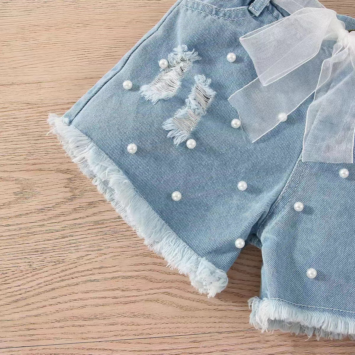 Two-piece sleeveless denim shorts set