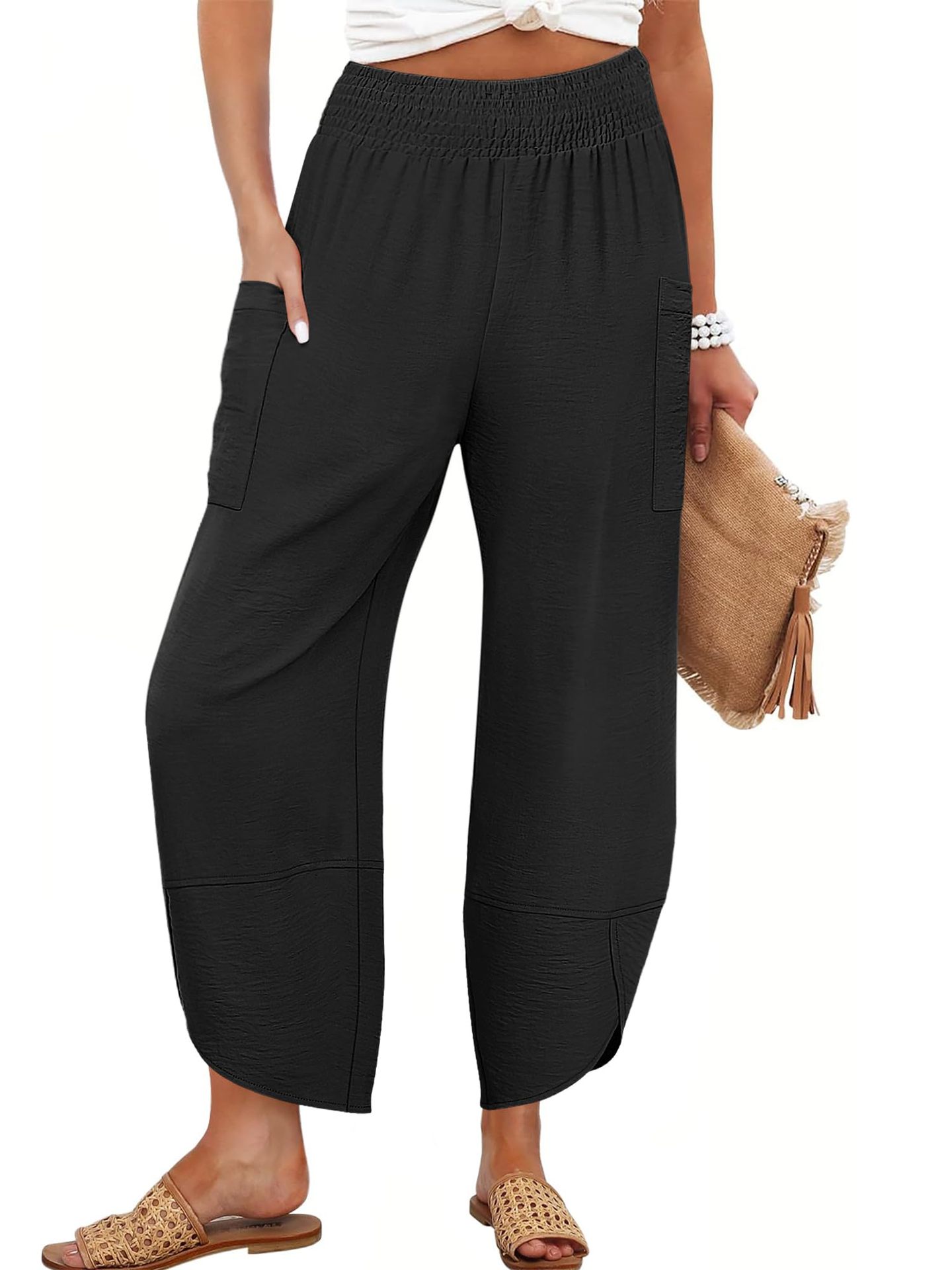Pantalones cortos holgados de talle alto y color liso con bolsillos laterales, ideales para el verano
