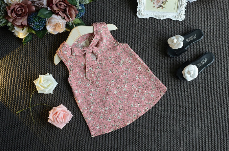 Conjunto Niña Camiseta Sin Mangas con Lazo y Shorts — Verano