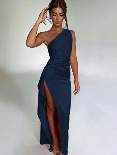 Vestido de un solo hombro, espalda descubierta y abertura, elegante vestido de verano ajustado de satén de color liso para mujer.