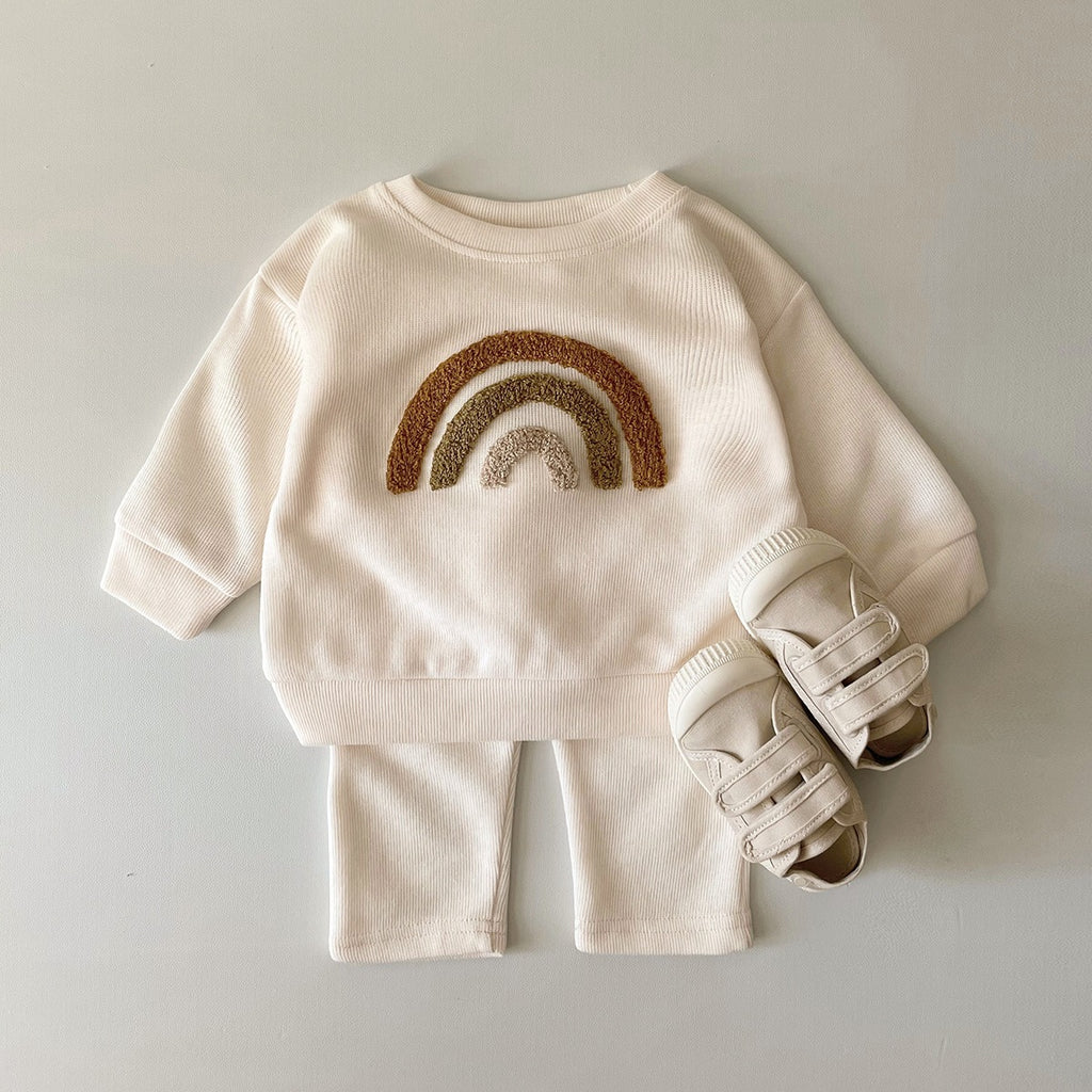 Newborn Baby Long Sleeve Two-Piece Set with Alphabet Embroidery, ideal for spring and autumn.