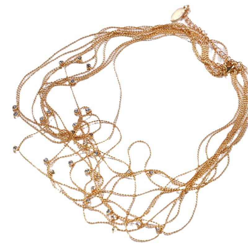 Collar de clavícula de circonita vintage y de lujo asequible con un toque cómodo y de alta gama.