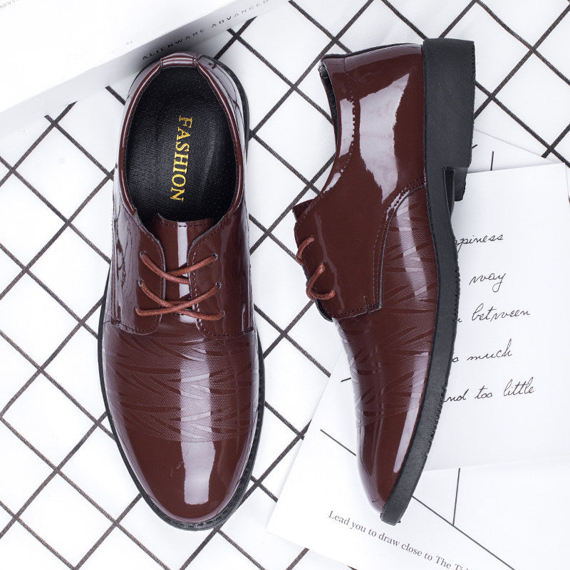 Zapatos de traje de cuero de suela blanda para hombre, estilo casual de verano y formal.