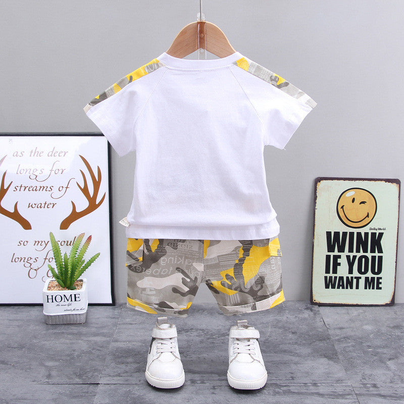 Conjunto Estilo Militar para Niño — Camuflaje Camiseta y Pantalón Corto