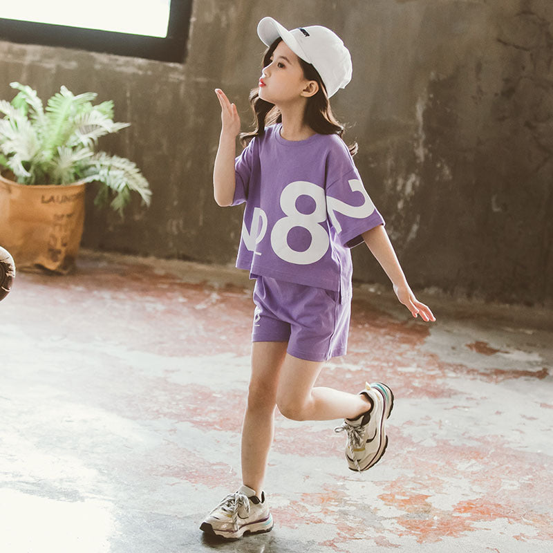 TWO-PIECE SPORTS SET