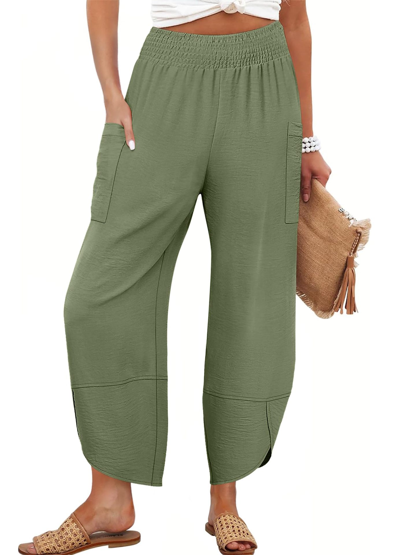Pantalones cortos holgados de talle alto y color liso con bolsillos laterales, ideales para el verano