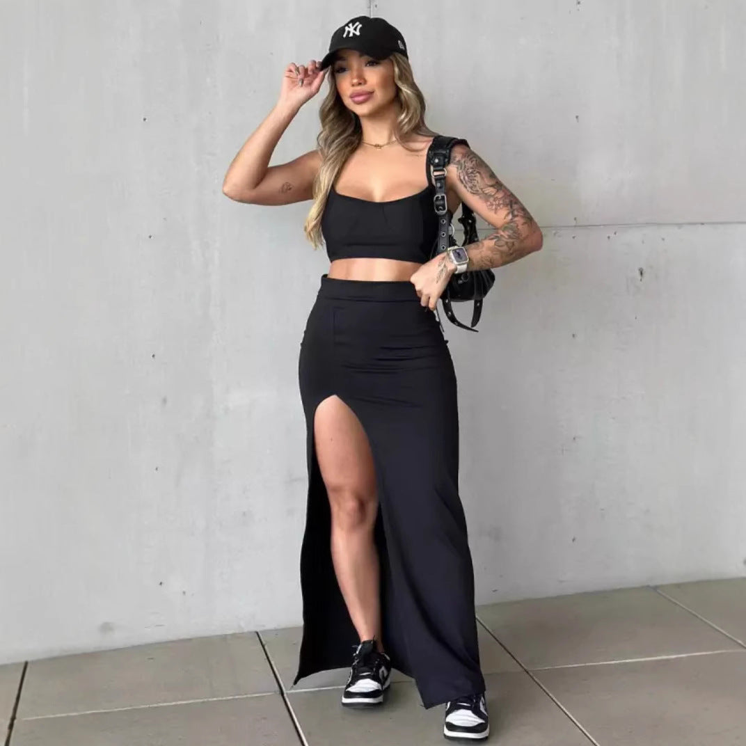 Falda ajustada con abertura lateral a la moda