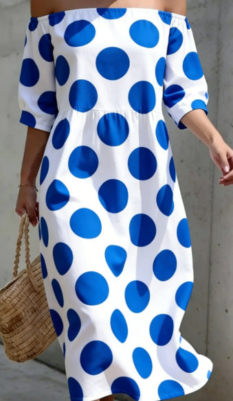 Vestido informal manga corta holgado plisado con hombros descubiertos