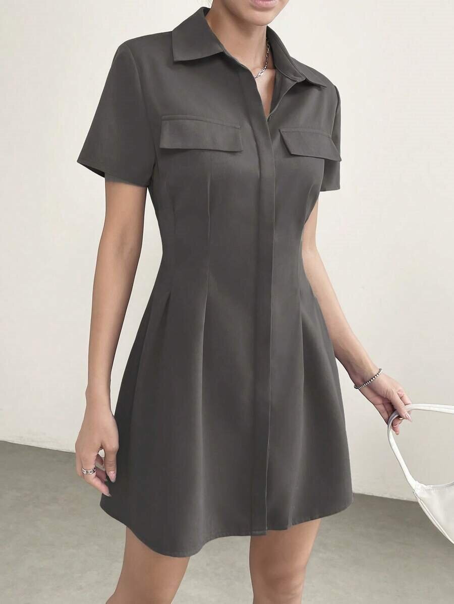 Vestido Camisero Midi Plisado con Cuello Solapa y Cintura Marcada