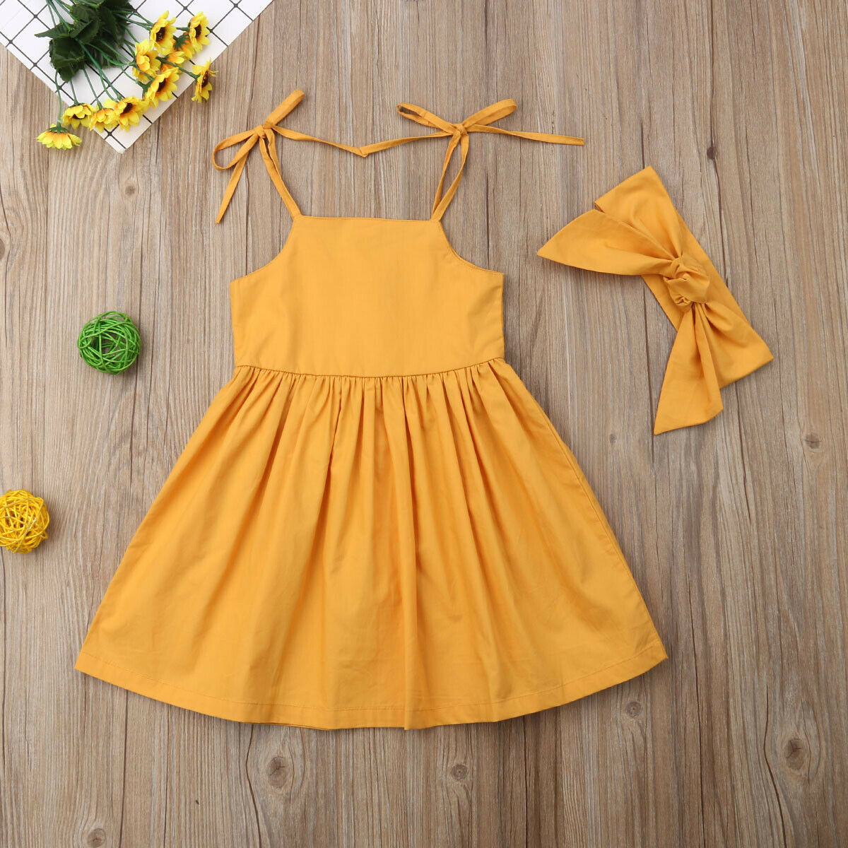 Conjunto de Dos Piezas para Niña — Vestido de Tirantes y Tocado a Juego