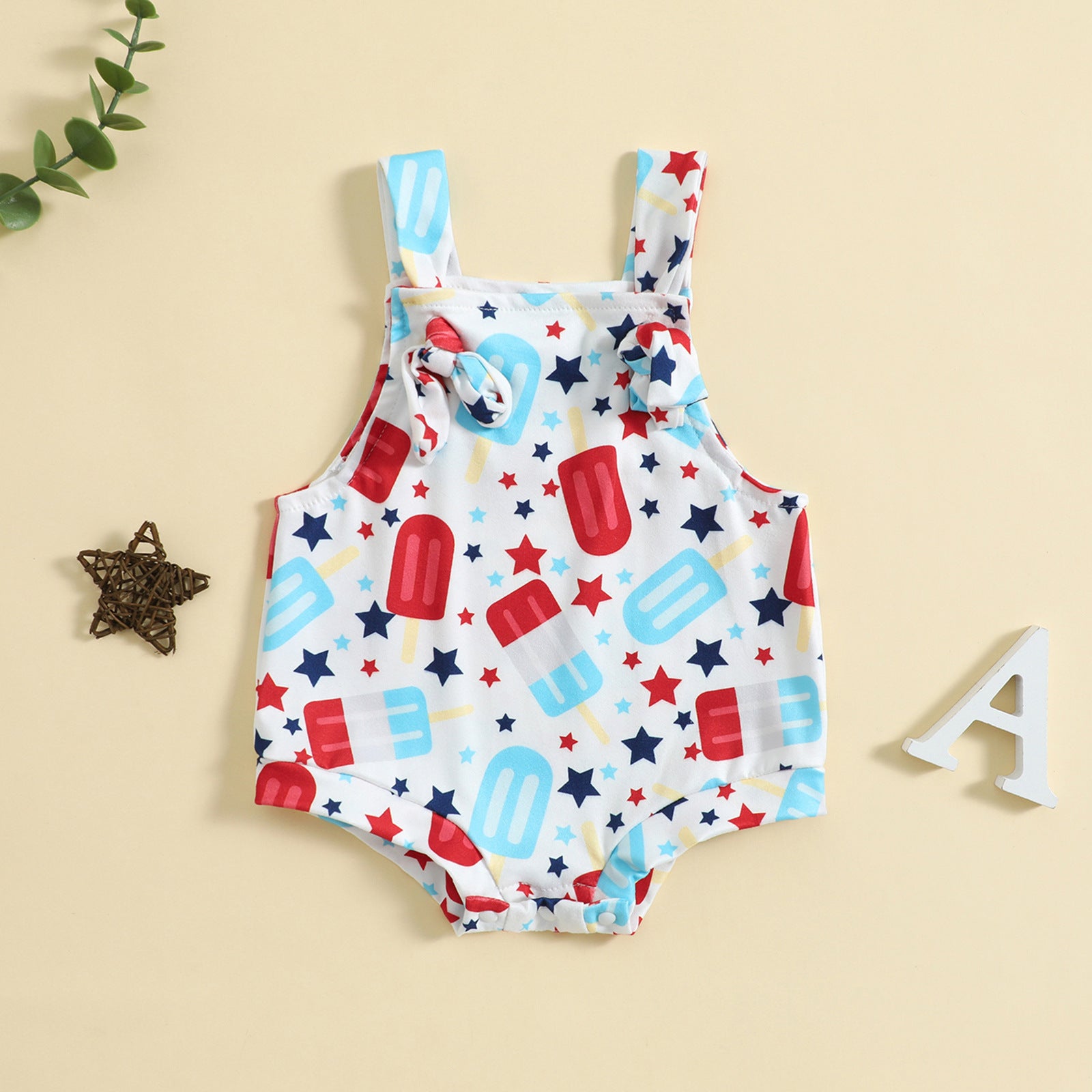 Pantalón con Tirantes y Estampado Infantil para Bebé Niña — Seda de Leche