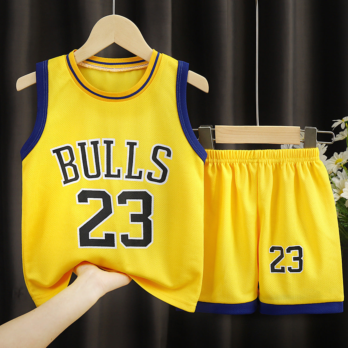 Ropa infantil de baloncesto — conjunto deportivo para niños