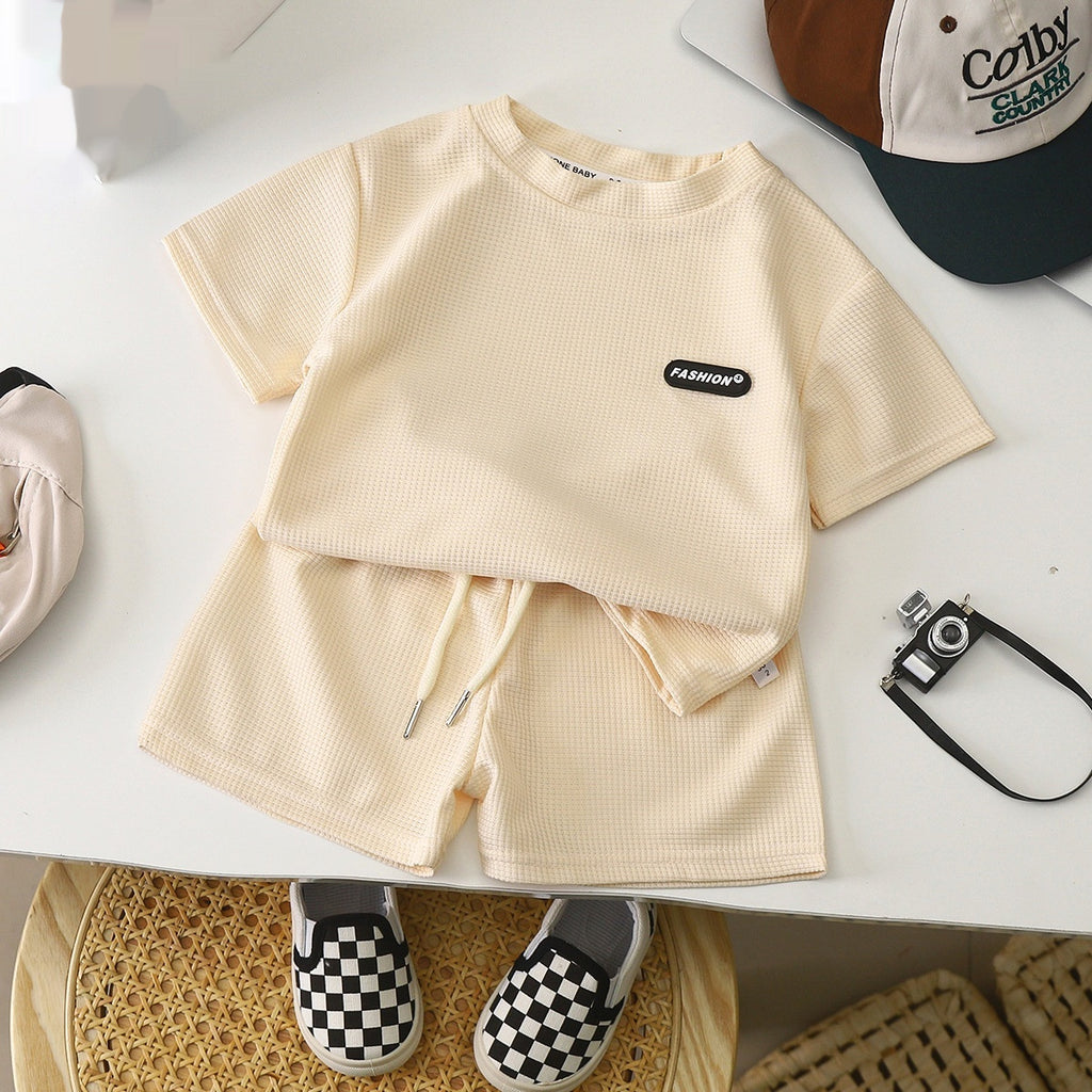 Conjunto de Camiseta y Pantalón de Lino para Niños — Fresco y Natural