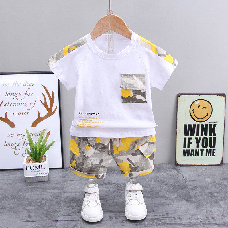 Conjunto Estilo Militar para Niño — Camuflaje Camiseta y Pantalón Corto